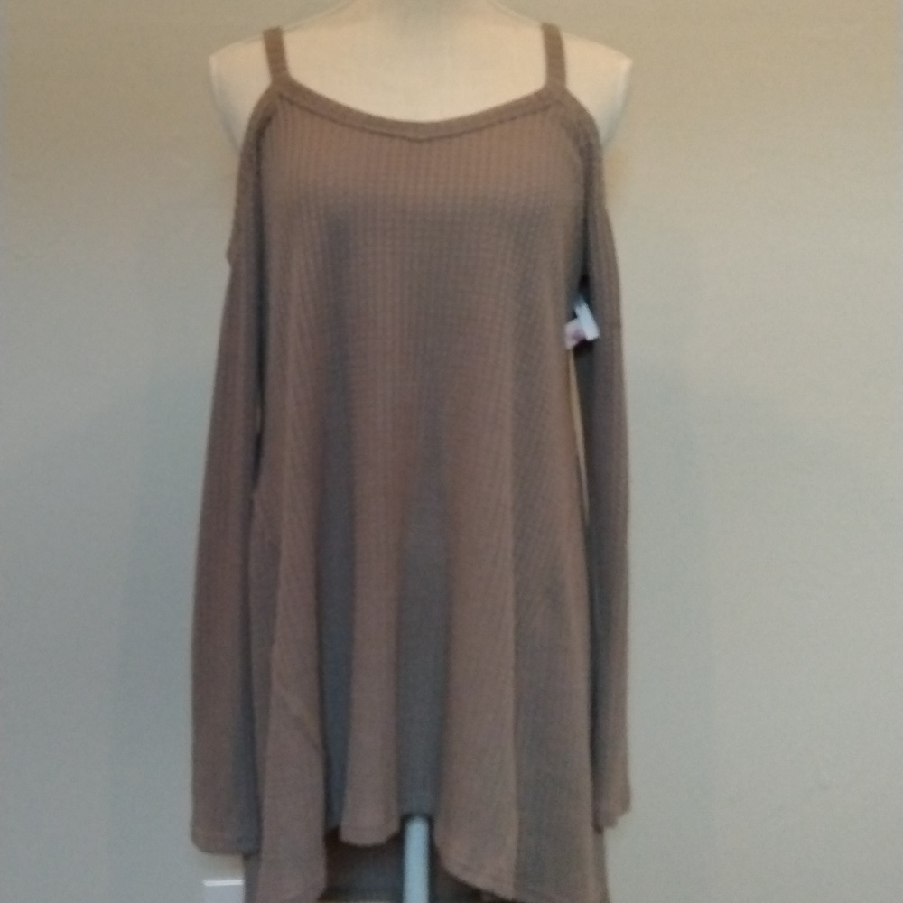 Open shoulder long sleeve waffle knit hi low tunic trapeze  top...great piece